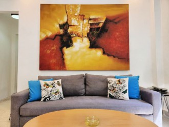 Railway House 1BR Apt w/front yard, 24 hours power