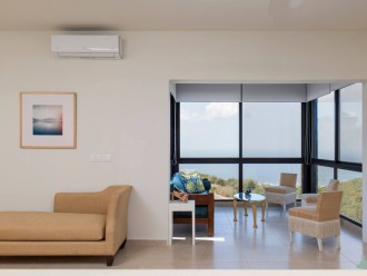 Rima's Charming Apt in Abrine, Batroun
