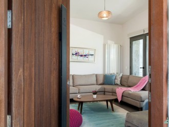 Edelweiss Faqra - Glamourous chalet + Nanny room