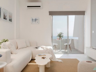 Family Fidar Beach 3BD Flat with Beach Access