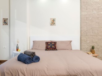 Your quiet home in Gemmayzeh Excellent location